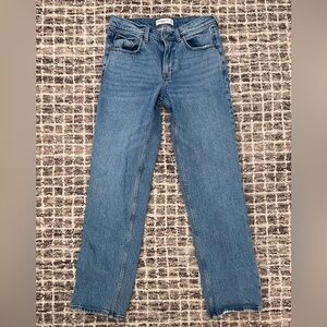 NWOT Abercrombie midrise straight jeans